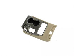Jeep Grand Cherokee WK2 17-22 center console trim with cup holders, beige and silver, scratches, needs cleaning