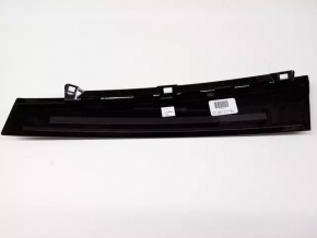 Door trim side front left VW Passat 20-22