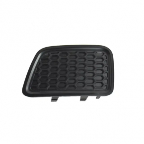Right front bumper lower grille cap for Jeep Grand Cherokee WK2 14-16