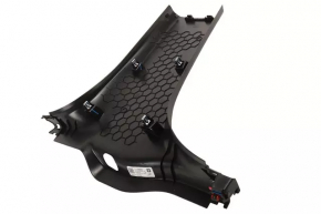 Chevrolet Malibu 16-23 black lower right center pillar trim