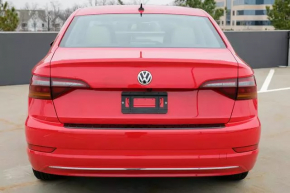 Rear bumper molding central VW Jetta 19-21 chrome