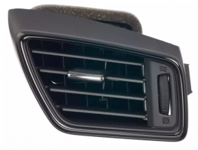 Right front air vent deflector for Nissan Rogue 17-20, gloss black