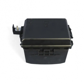 Underhood fuse box Dodge Challenger 11-14 3.6