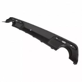 Rear bumper trim lower Ford Explorer 16-17 rest
