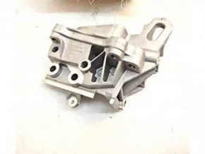 Ford Escape MK3 13-19 1.5T Right Engine Mount Bracket
