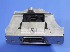 Right engine mount for Dodge Journey 11-20 2.4