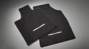 Carpet interior front right Toyota Highlander 08-11 cloth black