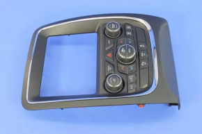 Climate control Dodge Durango 14-15 under a large display, 3 additional buttons