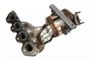 Exhaust manifold with catalytic converter Chevrolet Cruze 11-15