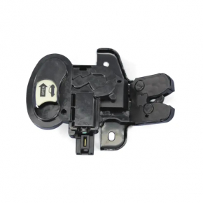 Chrysler 200 15-17 Trunk Lid Lock