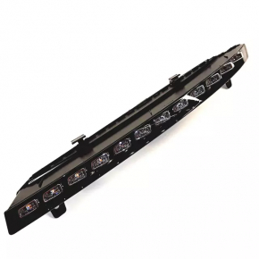 Front left turn signal Audi Q7 4L 10-15