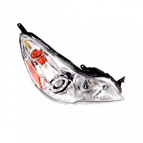 Subaru Outback 10-10 right front headlight
