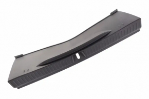 Chevrolet Bolt EV 22-23 trunk opening trim black