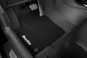 Set of floor mats for VW Beetle 12-19, black cloth with logo