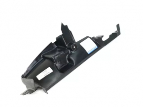 Left radiator deflector for Jeep Grand Cherokee WK2 14-16 3.6