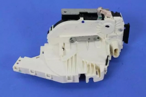 Front right door lock for a 13-16 Dodge Dart