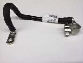 Negative terminal of battery VW Tiguan 09-17