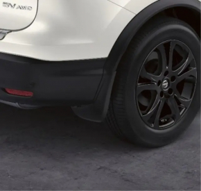 Mudguard front left Nissan Rogue Sport 17-22