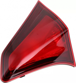 Right inner tailgate light for Nissan Kicks 18-20 pre-rest