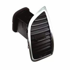 Right dashboard air duct Audi Q7 4L 10-15 with chrome, broken guides, broken vertical adjustment