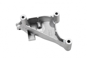 Engine mount bracket right Chevrolet Cruze 16-