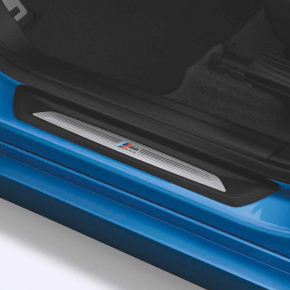 Front left outer door sill trim for BMW 4 Series F36 15-20 Gran Coupe, black with chrome insert, M Sport