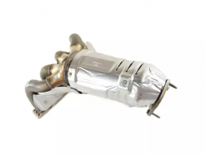 Exhaust manifold with catalytic converter Chrysler 200 15-17 2.4