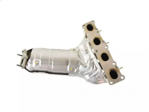 Exhaust manifold with catalytic converter Chrysler 200 15-17 2.4