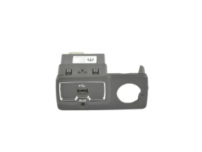 USB AUX block Jeep Renegade 15-18