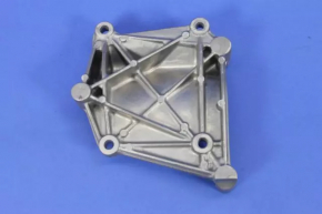 Jeep Cherokee KL 14-22 3.2 Engine Mount Bracket