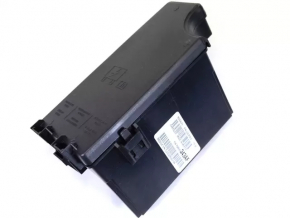 Jeep Compass 11-13 Underhood Fuse Box