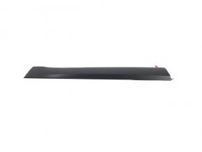 Jeep Cherokee KL 14-23 lower front right door trim