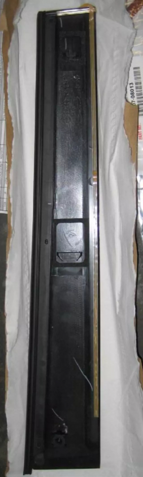 Side door trim, rear right front, Toyota Sienna 2010
