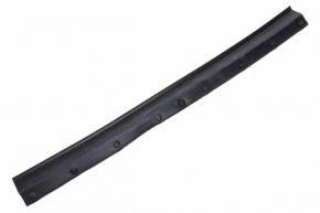 Upper tailgate seal GMC Terrain 18-