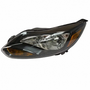 Front left headlight for Ford Focus mk3 11-14 pre-restoration, dark