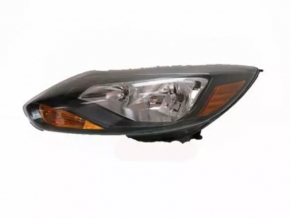 Front left headlight for Ford Focus mk3 11-14 pre-restoration, dark