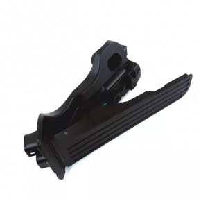 VW CC 08-17 gas pedal broken mount