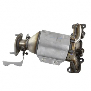 Lincoln MKX 16-18 3.7L Front Exhaust Manifold with Catalytic Converter