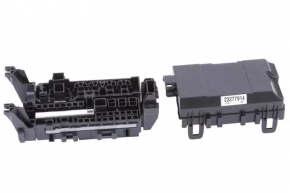 GMC Terrain 18- Trunk Fuse Box