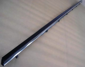 Door-glass molding, central front right, Toyota Avalon 2012