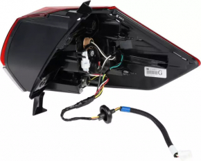Light outer wing left Nissan Rogue 17- worn