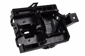 Chevrolet Trax 15-22 Underhood Fuse Box Bracket