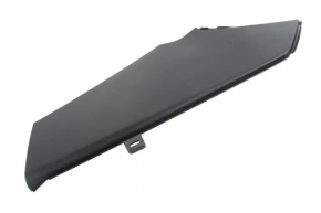Chevrolet Equinox EV 24-26 black center console trim, side, right rear, upper