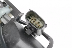 Fuel filler flap assembly with housing Chevrolet Volt 16-