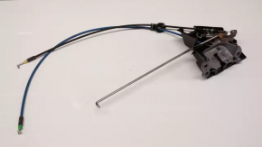 Rear left front door lock Toyota Sienna 04-10