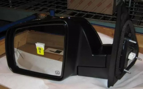 Left side mirror complete Toyota Sequoia 08-11 turn signal, heated, chrome