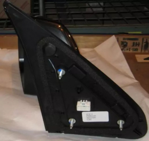 Left side mirror complete Toyota Sequoia 08-11 turn signal, heated, chrome