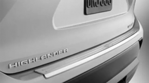 Rear bumper trim Toyota Highlander 20- chrome type 1