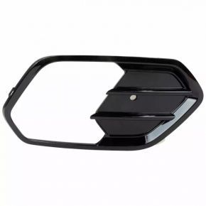 Right bumper grille for Ford Escape MK3 2017-2019, gloss, under fog lights
