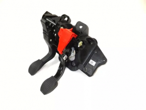 Brake pedal Fiat 500L 14-16 manual transmission
